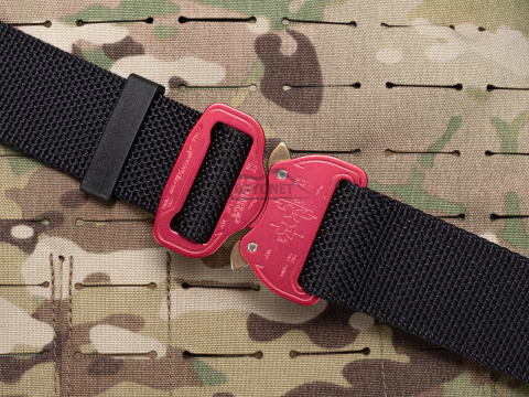 Belt medium-stiff COMBAT Black width of 38mm with metal buckle Cobra® 9kN pink Universal size 70-120cm