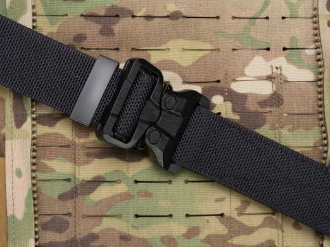 Belt medium-stiff COMBAT STEALTH Black width of 45mm with undetectable buckle Cobra® 25cN Universal size 70-120cm